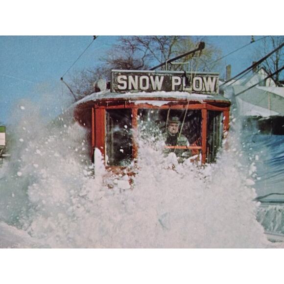 Trolly Train Railway Postcard Boston 5123 Snow Plow Rail Car Blizzard Of 1978 - Picture 1 of 3